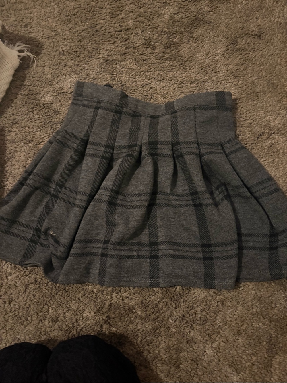 Gray Plaid Pleated Mini Skirt